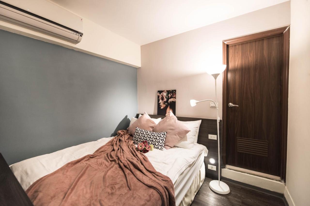 在家行旅At Home Hotel Tajpej Buitenkant foto