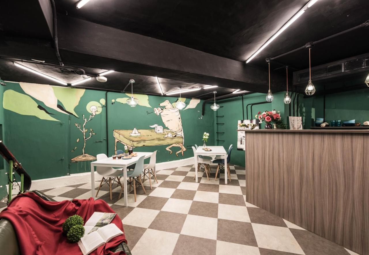 在家行旅At Home Hotel Tajpej Buitenkant foto